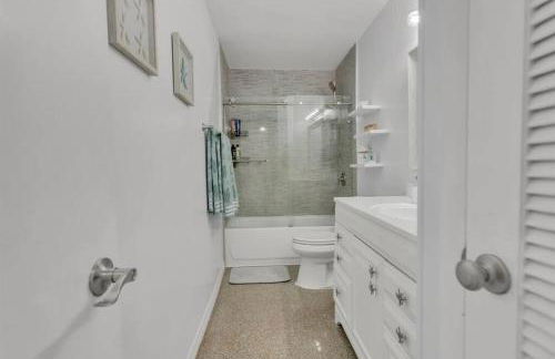 7-Person Luxury Spa, Fenced Paradise, Beach Vibes - Foto 13