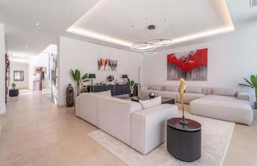 Brand New 7B Villa Zelda Beachside New Golden Mile - Photo 34