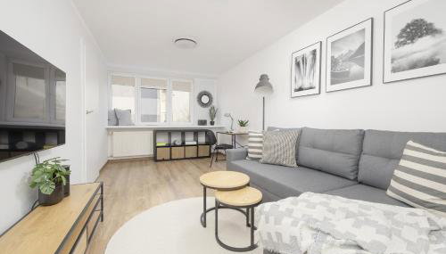 Elegant Grey Apartment Wspólna Śródmieście in Warsaw by Noclegi Renters - Foto 1