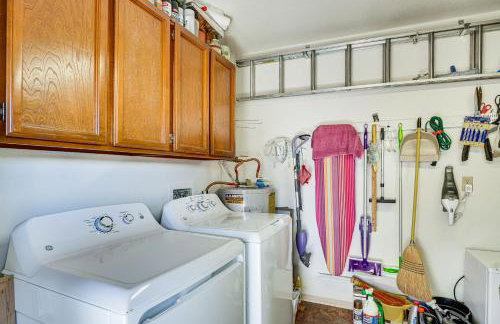 Pet-Friendly 55 and Green Valley Home with Golf Gear! - Foto 19