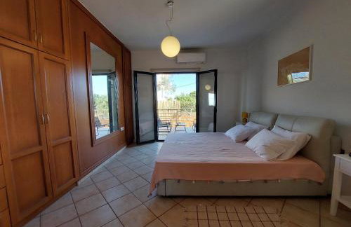 Villa near Seitan Beach - Foto 1