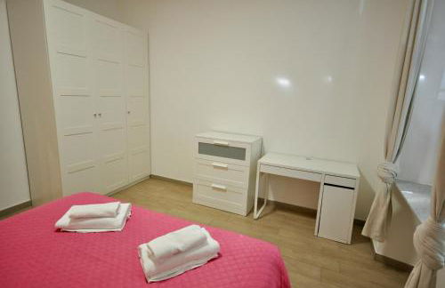 H2ome Principe, 4 camere 2 bagni, AC, vicino alla stazione Principe - Photo 8