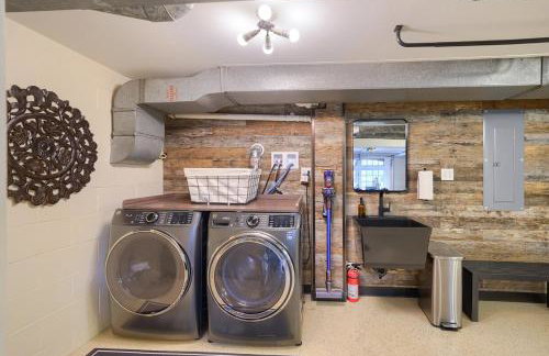 Walnut Street Retreat with Hot Tub, 3 Bedrooms - Foto 37