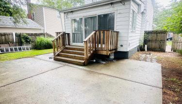 Comfortable 4-BR Family Home with Ample Parking - Foto 5