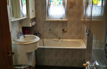 "Elbparadies" Ferienhaus am Niegripper See mit Pool - Photo 5