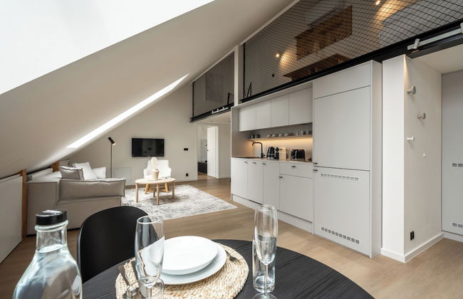 HONEST Karlín - Foto 25