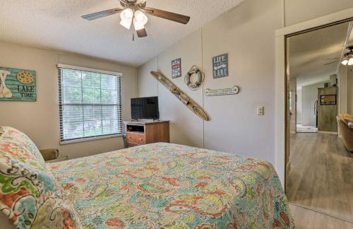 Lakeside Living Sparta Retreat with Game Room! - Foto 18