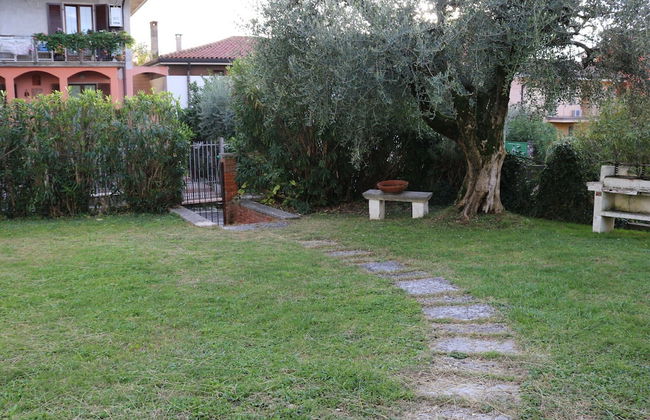 Snug Holiday Home near Lazise & Lake Garda with Olive Garden - Foto 30