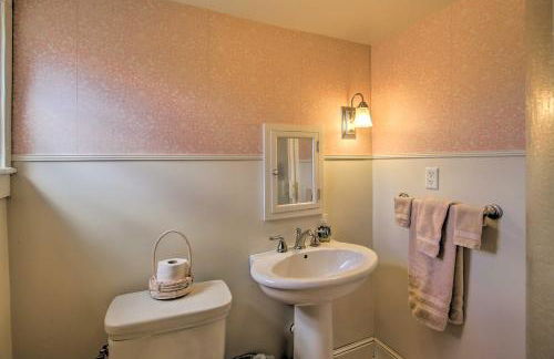 Charming Lovell Farmhouse - 17 Acres with Mtn Views! - Foto 22