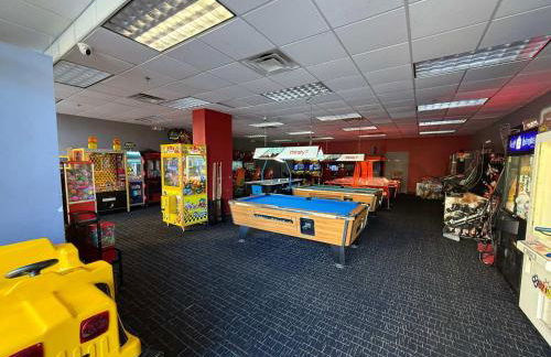 2BED 2BATH near Disney PiratePool Spa Balcony - Foto 31