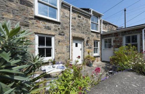Piskey Cottage, Mousehole - Close to Harbourside - Free WiFi - Free Parking - Photo 33