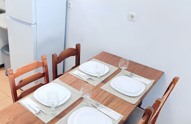 A & A Apartments - Photo 26