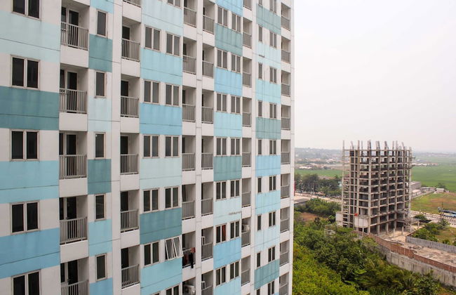 Comfort Living 1Br At Grand Sentraland Karawang Apartment - Foto 17