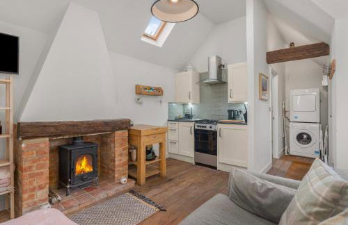 The Nook, 1 Bedroom Cottage with Indoor Fireplace - Foto 13