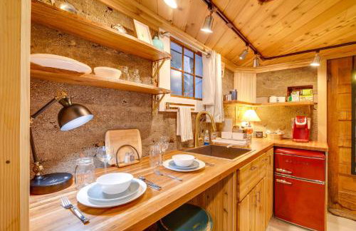 Explore CU! Unique Studio with Private Courtyard - Foto 11