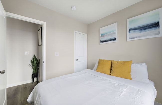 Modern Retreat Near Henry Ford - Foto 26