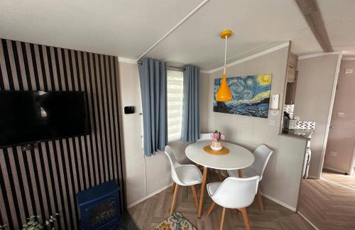 Tranquil Caravan Retreat by the Seaside PortSeton - Foto 24