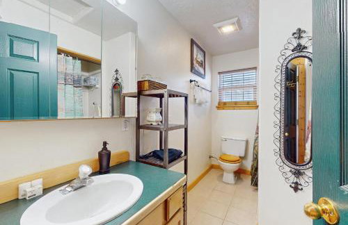 The Western Nest - Photo 18