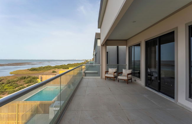 Spacious Bay - Photo 68