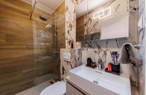 Modern Luxury Apartment Ivana, With two Patios - Foto 44