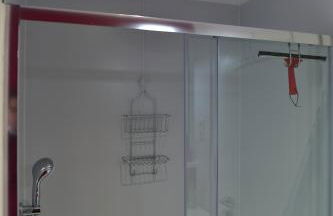 Ganzes Monteurhaus mit 4 Schlafzimmern für bis zu 8 Gäste - Foto 14