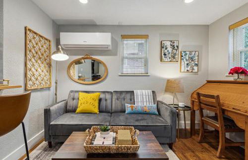 The Cultural District Cottage - Photo 6