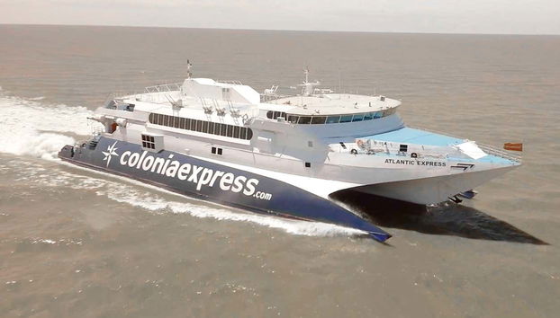 Ferry desde Colonia del Sacramento a Buenos Aires