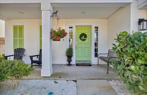 Stunning Beach Getaway - Steps to Ocean - Foto 48