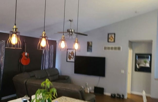 Remodeled and Inviting Free EV Charging Station Level 2 - Photo 48