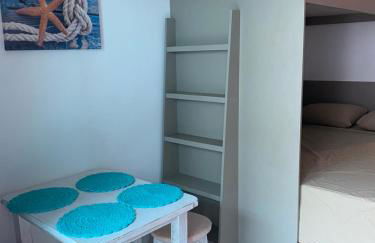 Lindo Studio Matinhos Prédio na beira mar. - Foto 24