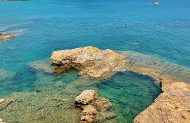 Thalasson Beach House - Photo 26