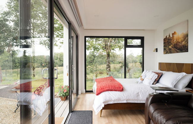 Luxury Waterfront Self-Catering Cabins - Photo 37