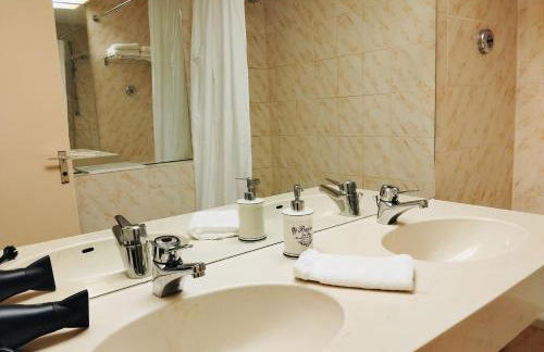 G&P Housing Apartments mit Küche & Balkon & HighSpeed Internet- Comfort - Foto 13