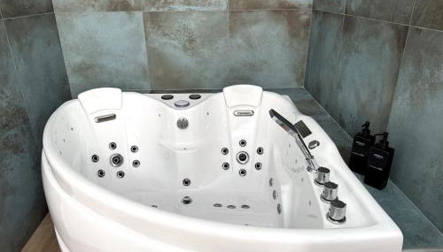 MARAIS Appartement 2 Chambres 2 Salles de bain - SPA JACUZZI ! - Foto 5