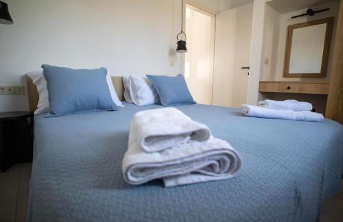 Kotinos Luxury Suites - Photo 43