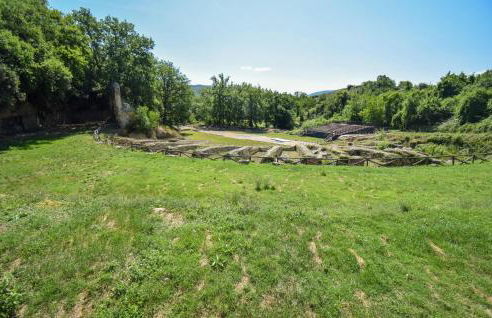 Stunning Apartment In Monteleone Sabino With Wifi - Foto 23