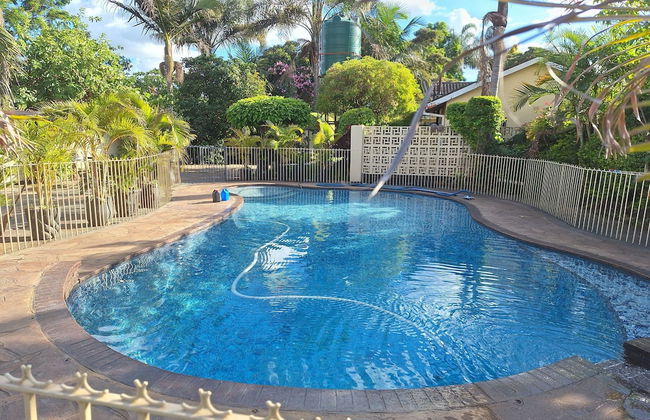 Charming 6-bed House With Swimming Pool in Harare - Foto 23