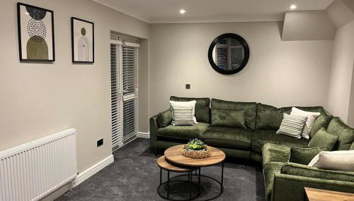 6 Bedroom Luxury Home - Foto 1