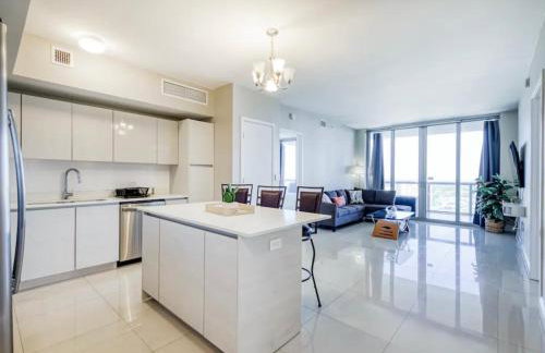 Stunning Penthouse Suite Waterfront 2BD 2BA - Foto 13