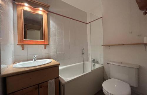 Appartement 3 pièces au pied des pistes, balcon, 7 personnes - FR-1-351-61 - Foto 8