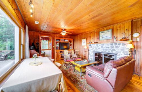 Breathtaking Scenery Cabin in Little Switzerland! - Foto 6