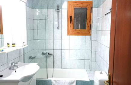 Cave Apartments - Photo 37