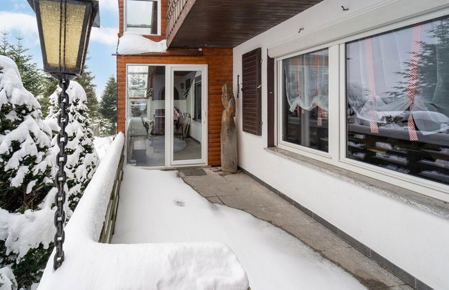 Cozy Holiday Home With Terrace and Garden - Foto 37