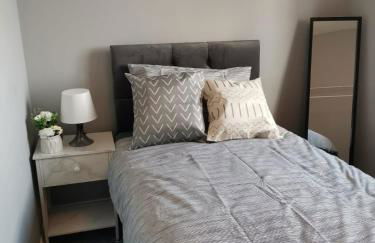 Olive and Carols Walsall Stays - Foto 14