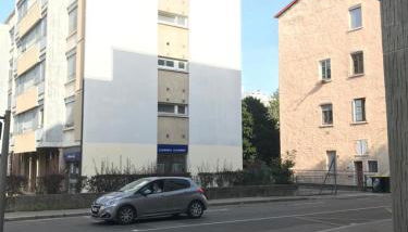Duplex,centre Croix Rousse avec parking - Photo 4