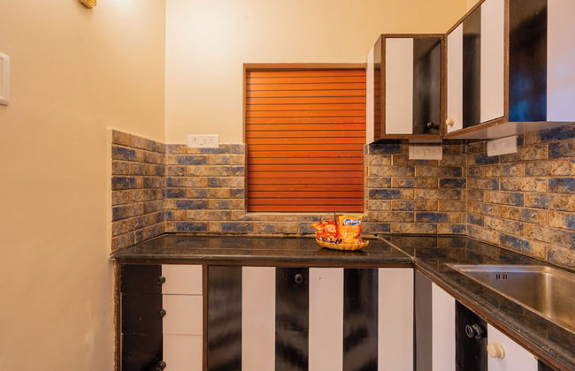 Emperor Ozran by Alaya Stays - Photo 80