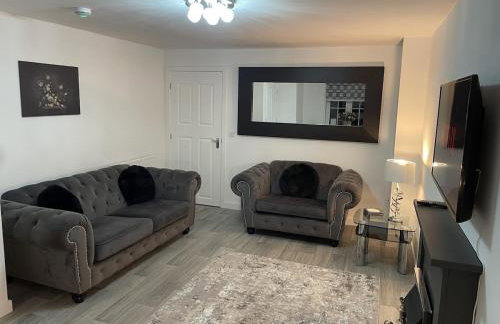 Modern 3 Bedroom high spec house in Sheffield - Photo 14