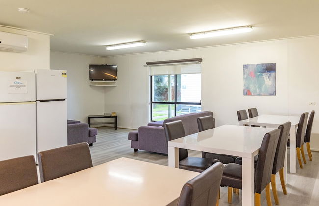 NRMA Warrnambool Riverside Holiday Park - Foto 67