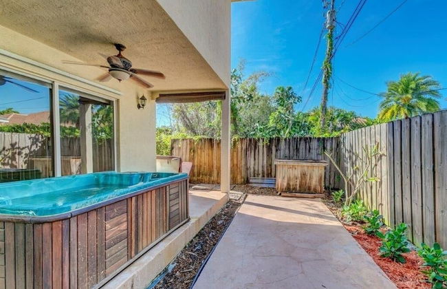 Beautifully Renovated 5 Bedroom with Guest House 5 Home by RedAwning - Foto 51