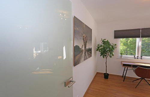 Exklusive Wohnung mit Balkon und direktem Rheinblick mit 2 Schlafzimmern für bis zu 5 Gäste - Foto 30